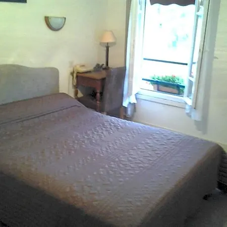 Le Ranfort D'hotes Bed & Breakfast