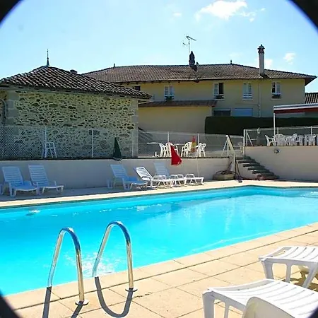 Le Ranfort D'hotes 3*